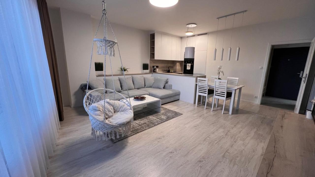 2 Room Apartment, With A View Of The Castle Bratislava Eksteriør bilde